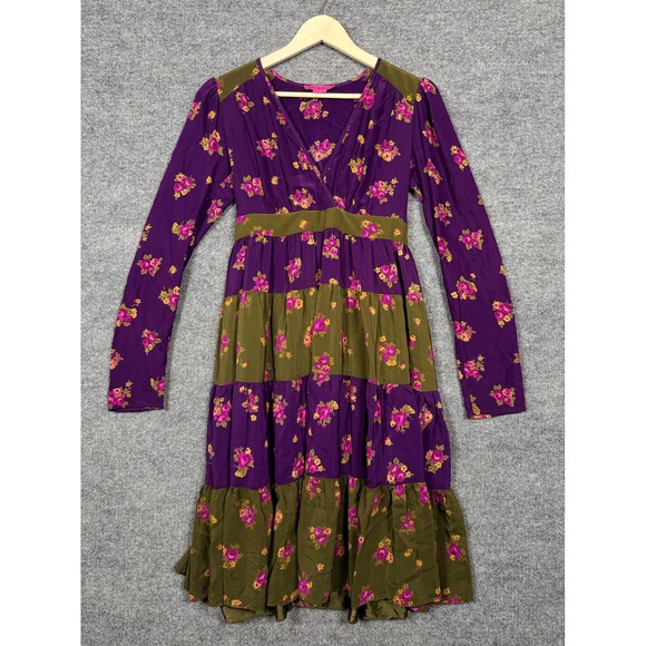 Betsey Johnson Dresses & Skirts - Betsey Johnson Size 6 Tiered Midi Shift‎ Dress Purple Brown Silk Floral V Neck